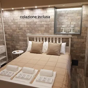 https://ventimiglia-suite-wine.taorminaitalyhotels.com